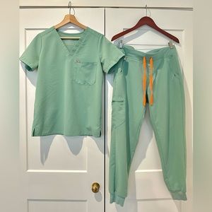 Figs Zamora joggers Jade green